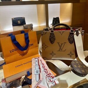 Louis Vuitton Beige Monogram OnTheGo Tote with Red Interior Trim